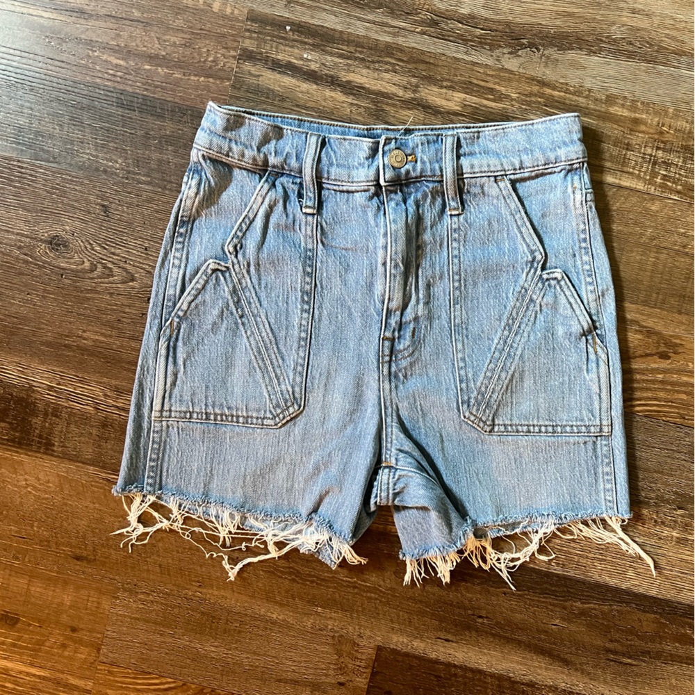 Madewell Cut off shorts